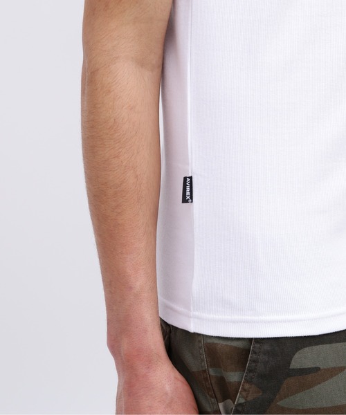 AVIREX(アヴィレックス)の「《DAILY/デイリー》RIB SHORT SLEEVE V-NECK T-SHIRT / デイリーウェア リブ 半袖 Vネック Tシャツ / AVIREX / アヴィレックス(Tシャツ/カットソー・メンズ・チャコール/ロイヤルブルー/ホワイト/ブラック/オリーブ/グレー・SMALL/MEDIUM/LARGE/X-LARGE/X-SMALL)」の13枚目の写真