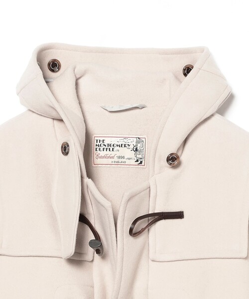 MONTGOMERY(モンゴメリー)の「MONTGOMERY / Sandhurst ダッフルコート(ダッフルコート・レディース・ホワイト系その他5/ブラック・1/2)」の20枚目の写真