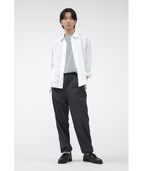 MARGARET HOWELL（マーガレットハウエル）の「STRETCH NYLON MICRO RIP STOP（その他パンツ・メンズ・ネイビー系1・SMALL/LARGE）」の3枚目の写真