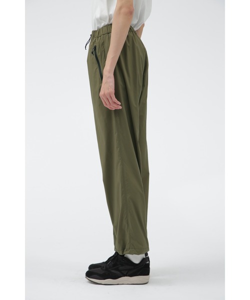 MARGARET HOWELL（マーガレットハウエル）の「STRETCH NYLON MICRO RIP STOP（その他パンツ・メンズ・ネイビー系1・SMALL/LARGE）」の12枚目の写真