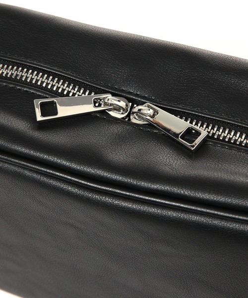 LEPSIM（レプシィム）の「フェイクレザーレクタングルショルダー　289669（ショルダーバッグ・レディース・ブラック/ベージュ・ONE SIZE）」の7枚目の写真