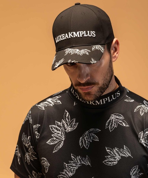 LUXEAKMPLUS（リュクスエイケイエムプラス）の「LUXEAKMPLUS(リュクスエイケイエムプラス)ゴルフ ローレルパターン 半袖モックネックTシャツ(吸水速乾 / UVカット)（Tシャツ/カットソー・メンズ・ブラック/ベージュ/ホワイト・S/M/L/XL/XXL）」の8枚目の写真