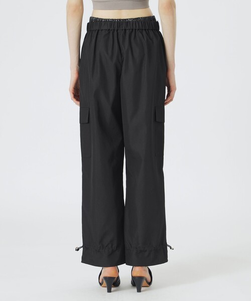 LOVELESS（ラブレス）の「BLACK OF BLACKsダブルウエストカーゴパンツ（カーゴパンツ・レディース・ブラック・36/34）」の8枚目の写真