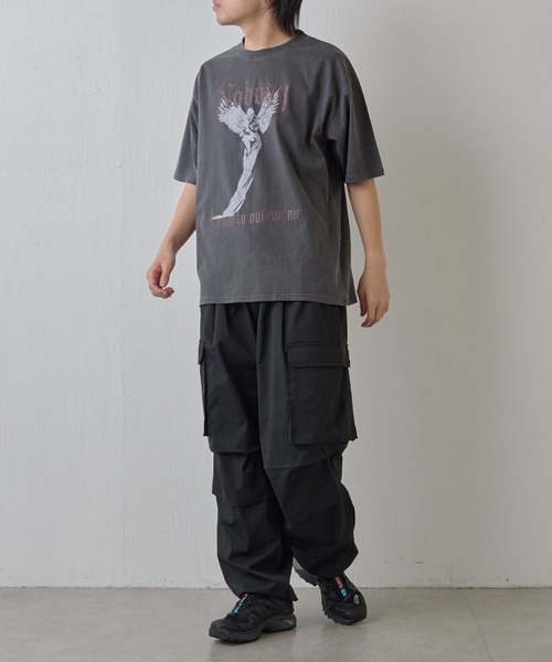 COLONY 2139（コロニートゥーワンスリーナイン）の「ピグメント加工マリアプリントTシャツ（Tシャツ/カットソー・メンズ・ホワイト/ブラック・MEDIUM/LARGE）」の15枚目の写真