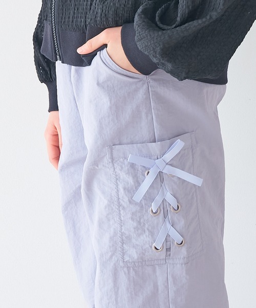 coca(coca)(コカ)の「キッズ レースアップポケットパラシュートパンツ(カーゴパンツ・キッズ・ライトブルー/ブラック/ライトピンク・150/120/130/140)」の18枚目の写真