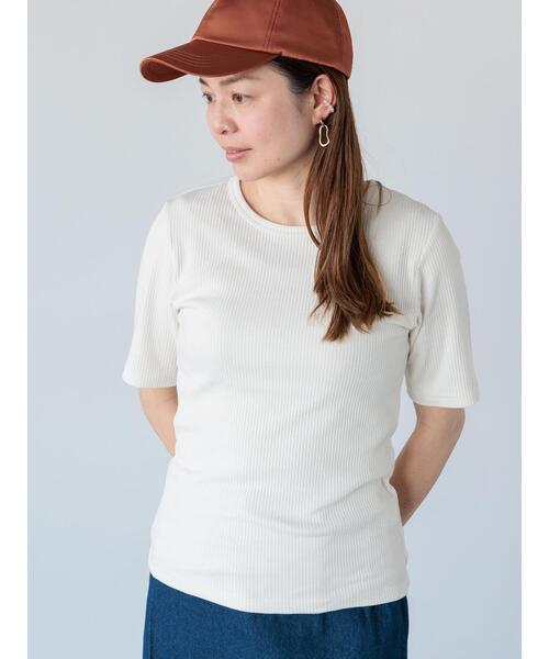 Lugnoncure（ルノンキュール）の「【抗菌防臭】クルーネックリブTシャツ（Tシャツ/カットソー・レディース・オフホワイト/ブラック/ベージュ・F）」の2枚目の写真