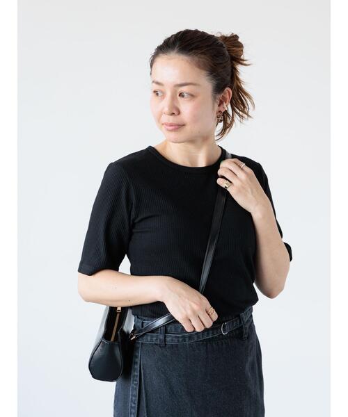 Lugnoncure（ルノンキュール）の「【抗菌防臭】クルーネックリブTシャツ（Tシャツ/カットソー・レディース・オフホワイト/ブラック/ベージュ・F）」の3枚目の写真