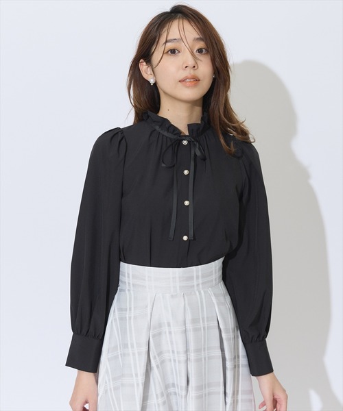 SWINGLE（スウィングル）の「フリルハイネックナローリボンブラウス（シャツ/ブラウス・レディース・ブラック/ライトベージュ/ピンク・FREE）」の13枚目の写真