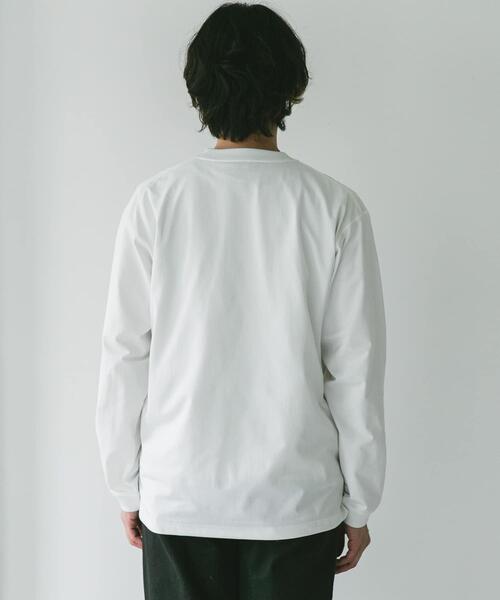 URBAN RESEARCH DOORS（アーバンリサーチドアーズ）の「『吸水速乾/イージーケア/接触冷感』クイックドライ ロングスリーブ Tシャツ（Tシャツ/カットソー・メンズ・ホワイト/チャコールグレー・MEDIUM/LARGE）」の22枚目の写真