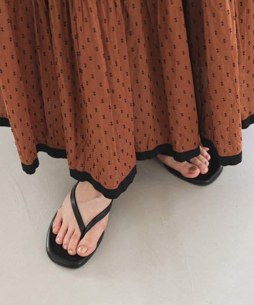 SLOBE IENA（スローブイエナ）の「《一部カラーWEB限定》SLOBE ビーチサンダル（サンダル・レディース・ブラック/ゴールド/カーキ/ボルドー・25cm/24cm/23cm/22cm）」の21枚目の写真