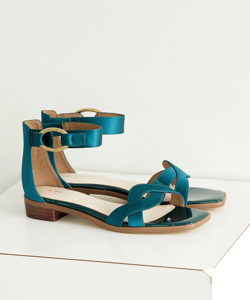 Au BANNISTER（オゥバニスター）の「アンクルストラップ サンダル（サンダル・レディース・ブラック/ダークブラウン/ベージュ/グリーン・34/35/36/37/38/39/40）」の4枚目の写真