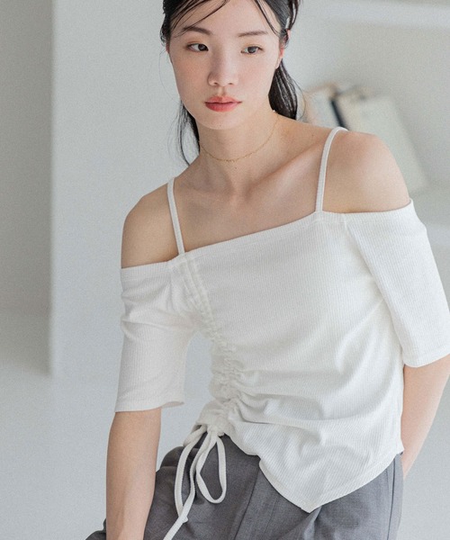 Heather（ヘザー）の「ドロストデザインカットTEE　452797（Tシャツ/カットソー・レディース・ブラック/グレー/アイボリー・FREE）」の2枚目の写真