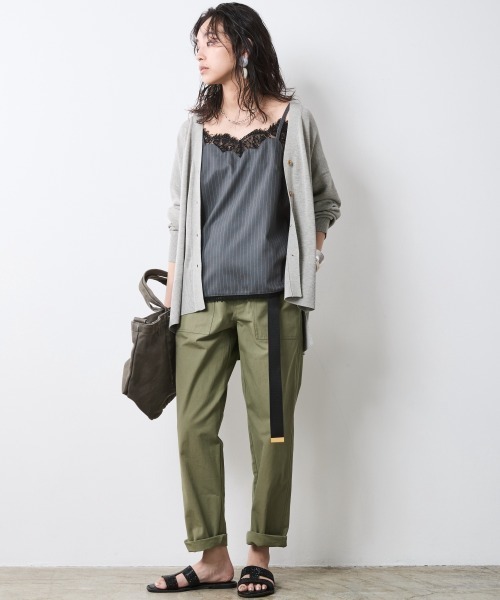 CHIC STYLE（シックスタイル）の「綿レーヨンハイツイストVネックニットカーディガン＜大きいサイズ有＞シックスタイル（カーディガン/ボレロ・レディース・グレー/ブラウン/ブラック・L/M/5L/4L/3L/LL）」の8枚目の写真