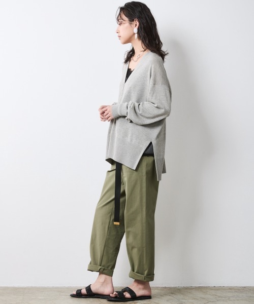 CHIC STYLE（シックスタイル）の「綿レーヨンハイツイストVネックニットカーディガン＜大きいサイズ有＞シックスタイル（カーディガン/ボレロ・レディース・グレー/ブラウン/ブラック・L/M/5L/4L/3L/LL）」の11枚目の写真