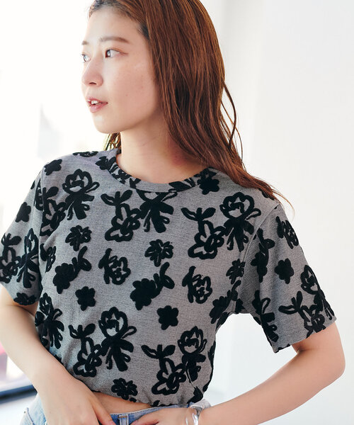 Kastane（カスタネ）の「フロッキーフラワーチビTEE（Tシャツ/カットソー・レディース・イエロー/ブラック・FREE）」の8枚目の写真