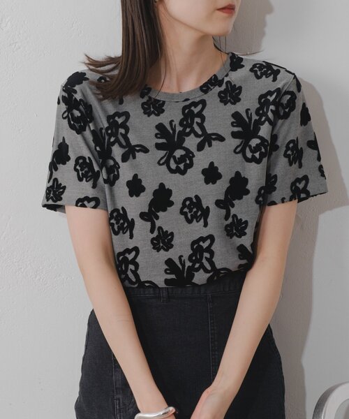 Kastane（カスタネ）の「フロッキーフラワーチビTEE（Tシャツ/カットソー・レディース・イエロー/ブラック・FREE）」の11枚目の写真