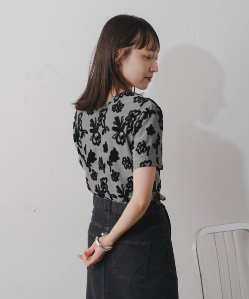 Kastane（カスタネ）の「フロッキーフラワーチビTEE（Tシャツ/カットソー・レディース・イエロー/ブラック・FREE）」の13枚目の写真