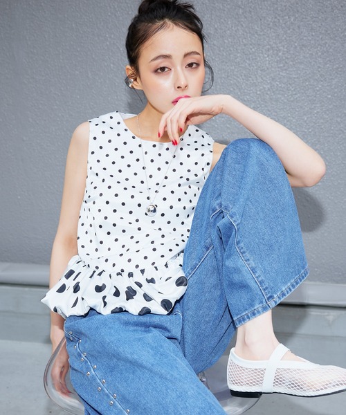 Narcissus（ナルシス）の「ドットバルーントップス/サテンノースリーブ《動画あり》（タンクトップ・レディース・ホワイト/ブラック・FREE）」の6枚目の写真