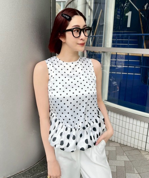 Narcissus（ナルシス）の「ドットバルーントップス/サテンノースリーブ《動画あり》（タンクトップ・レディース・ホワイト/ブラック・FREE）」の20枚目の写真