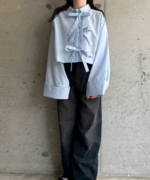 merrylatte(メリーラテ)の「リボンショート丈シャツ(シャツ/ブラウス・レディース・ブルー/ホワイト・FREE)」の14枚目の写真
