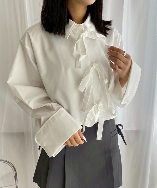 merrylatte(メリーラテ)の「リボンショート丈シャツ(シャツ/ブラウス・レディース・ブルー/ホワイト・FREE)」の22枚目の写真