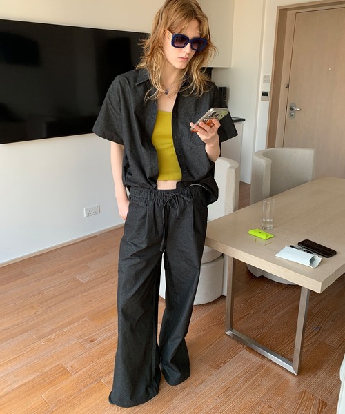 chuclla(チュクラ)の「【LONSLAN】ライトデニムライク イージーワイドパンツ CHLONW25s034(その他パンツ・レディース・ライトブルー/ブラック・S/M)」の12枚目の写真