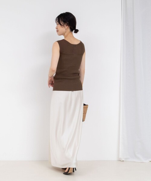 NOLLEY’S(ノーリーズ)の「《手洗い可能》ベーシックノースリーブニット(ニット/セーター・レディース・ホワイト/ブラウン/ピンク/ブラック・38)」の10枚目の写真