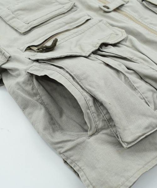 Eddie Bauer（エディーバウアー）の「【ヴィンテージ古着】90’s Eddie Bauer アウトドア ベスト（ベスト・メンズ・カーキ・MEDIUM）」の3枚目の写真
