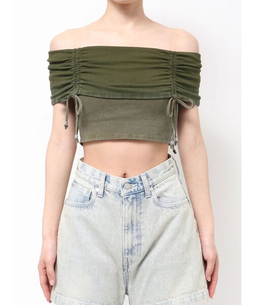 EMODA（エモダ）の「ギャザーオフショルダーリボントップ（Tシャツ/カットソー・レディース・カーキ/ホワイト/ブラック/グレー・FREE）」の4枚目の写真