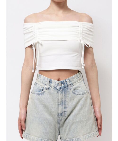 EMODA（エモダ）の「ギャザーオフショルダーリボントップ（Tシャツ/カットソー・レディース・カーキ/ホワイト/ブラック/グレー・FREE）」の16枚目の写真