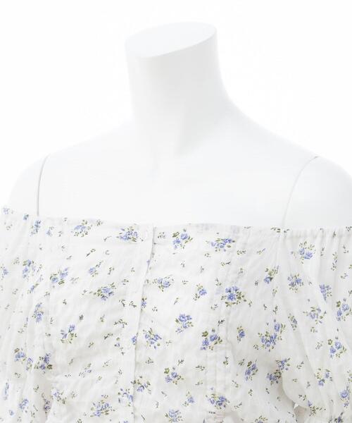 INGNI（イング）の「花柄ドロストオフショルブラウス（シャツ/ブラウス・レディース・ホワイト×ブルー/ブラック×ブルー・M）」の16枚目の写真