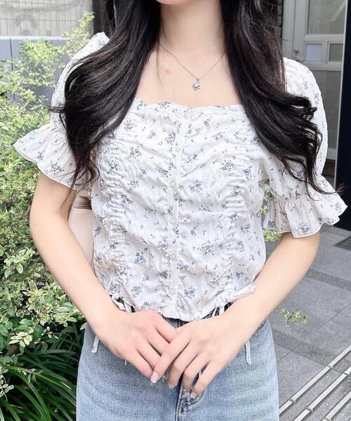 INGNI（イング）の「花柄ドロストオフショルブラウス（シャツ/ブラウス・レディース・ホワイト×ブルー/ブラック×ブルー・M）」の22枚目の写真