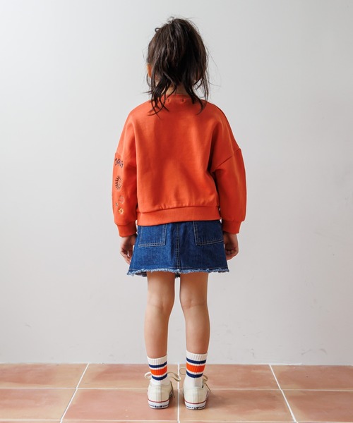 MAKE YOUR DAY（メイクユアデイ）の「ラクガキ袖刺繍裏毛トレーナー■80～140cm（スウェット・キッズ・アイボリー/グレー/オレンジ・140/130/120/110/100/90/80）」の16枚目の写真
