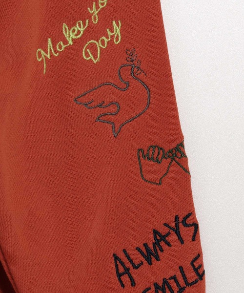 MAKE YOUR DAY（メイクユアデイ）の「ラクガキ袖刺繍裏毛トレーナー■80～140cm（スウェット・キッズ・アイボリー/グレー/オレンジ・140/130/120/110/100/90/80）」の21枚目の写真