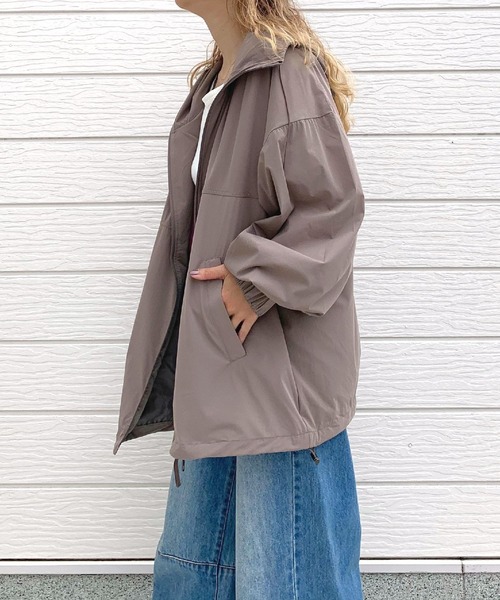 Q(キュー)の「アイスタッチ撥水ブルゾン(ブルゾン・レディース・ブラウン/アイボリー・MEDIUM)」の17枚目の写真