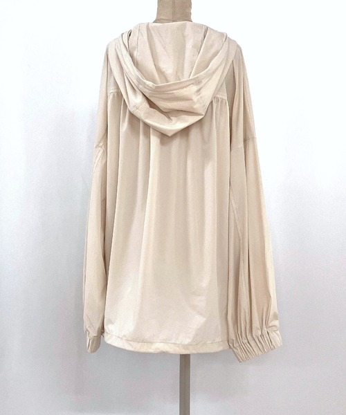 Q(キュー)の「アイスタッチ撥水ブルゾン(ブルゾン・レディース・ブラウン/アイボリー・MEDIUM)」の7枚目の写真