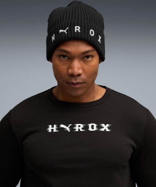 PUMA(プーマ)の「PUMA プーマ ユニセックス トレーニング PUMA x HYROX MC ビーニー PUMA x HYROX MC Be(ニットキャップ/ビーニー・メンズ・ブラック・フリー)」の1枚目の写真