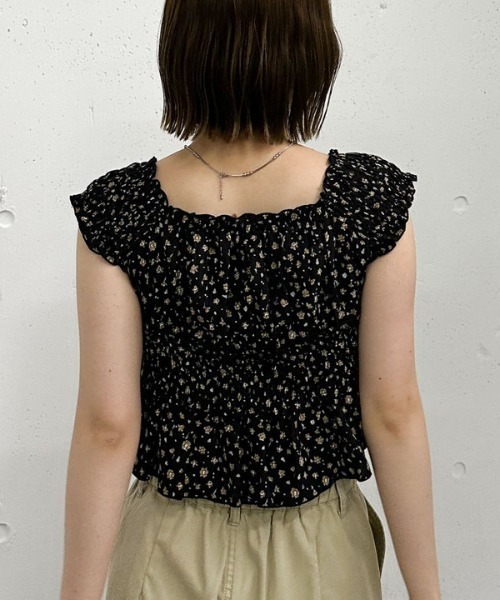 archives（アルシーヴ）の「花柄シャーリングオフショルブラウス（シャツ/ブラウス・レディース・アイボリー/ブラック/イエロー・MEDIUM）」の20枚目の写真