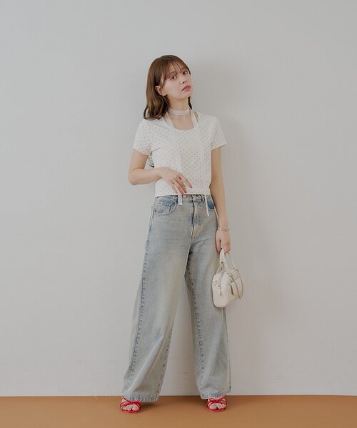 Chico(チコ)の「ドットプリントレースチョーカー付Tシャツ(Tシャツ/カットソー・レディース・ホワイト/ブラウン/ブラック/グレー・FREE)」の6枚目の写真