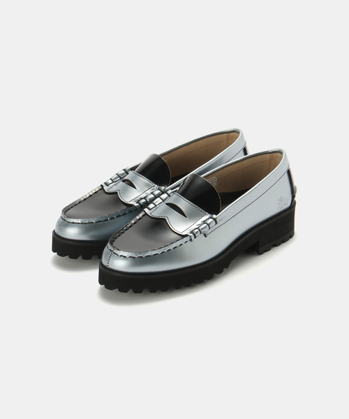The Kenford Fineshoes(ケンフォードファインシューズ)の「The Kenford Fineshoes / ケンフォード ファインシューズ TANK SOLE LOAFERS SLBL(ローファー・レディース・シルバー・23.5cm/24cm/24.5cm/23cm/22.5cm/25cm)」の6枚目の写真