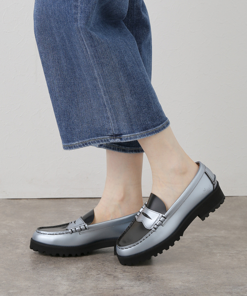 The Kenford Fineshoes(ケンフォードファインシューズ)の「The Kenford Fineshoes / ケンフォード ファインシューズ TANK SOLE LOAFERS SLBL(ローファー・レディース・シルバー・23.5cm/24cm/24.5cm/23cm/22.5cm/25cm)」の15枚目の写真