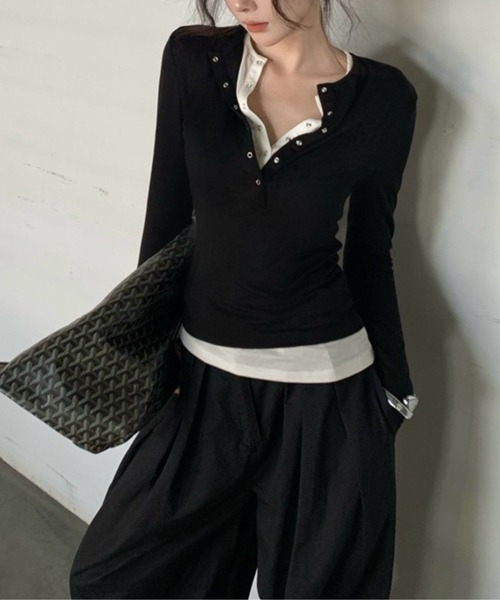 LYEON（リヨン）の「ボタンレイヤードカットソー（Tシャツ/カットソー・レディース・ブラック/グレー・FREE）」の8枚目の写真