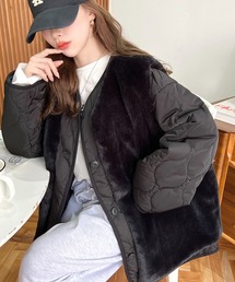 USED古着(ユーズドフルギ) {{MAN NEWYORK}}ショートダウンジャケット レディース 中古 古着 1007 ユーズドフルギ USED古着 TWO:C フラワーデザインジャケット