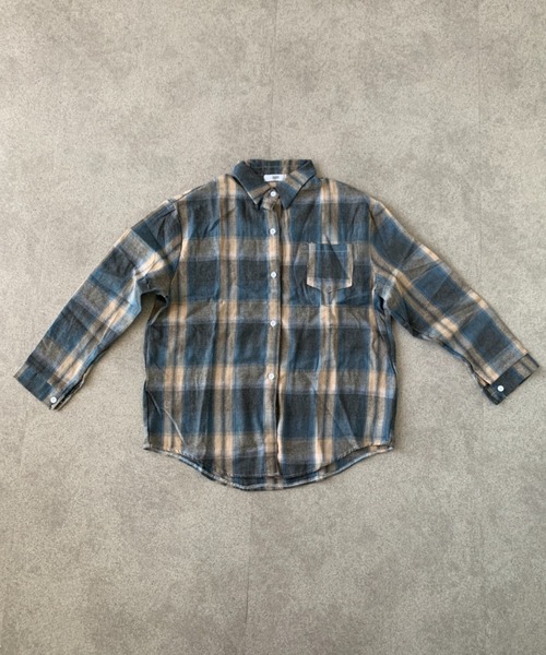 SHEPP（シープ）の「ルーズシルエット チェックシャツ 長袖 / 10色展開（シャツ/ブラウス・レディース・ブラック/アイボリー/グレー/ブルー/ブラウン/グリーン/ライトブルー/ネイビー/ベージュ/ピンク・S/M）」の11枚目の写真