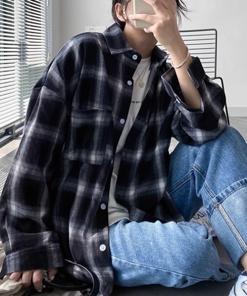 SHEPP（シープ）の「ルーズシルエット チェックシャツ 長袖 / 10色展開（シャツ/ブラウス・レディース・ブラック/アイボリー/グレー/ブルー/ブラウン/グリーン/ライトブルー/ネイビー/ベージュ/ピンク・S/M）」の20枚目の写真