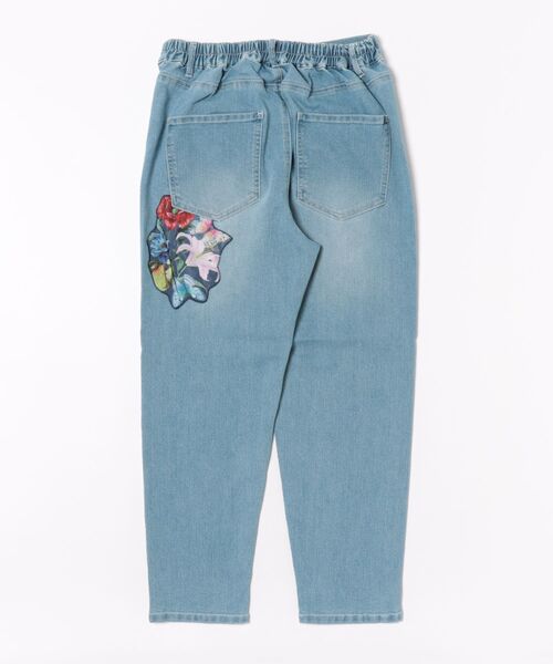 iS ScoLar(イズスカラー)の「552271:蝶花アップリケ ストレッチデニムパンツ(デニムパンツ・レディース・ブルー/ブラック・M)」の22枚目の写真