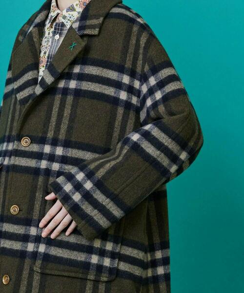 FRAPBOIS（フラボア）の「モッサコート（チェスターコート・レディース・カーキ/ブラック・1/2）」の5枚目の写真