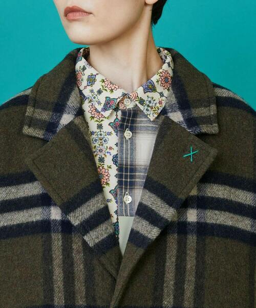 FRAPBOIS（フラボア）の「モッサコート（チェスターコート・レディース・カーキ/ブラック・1/2）」の8枚目の写真