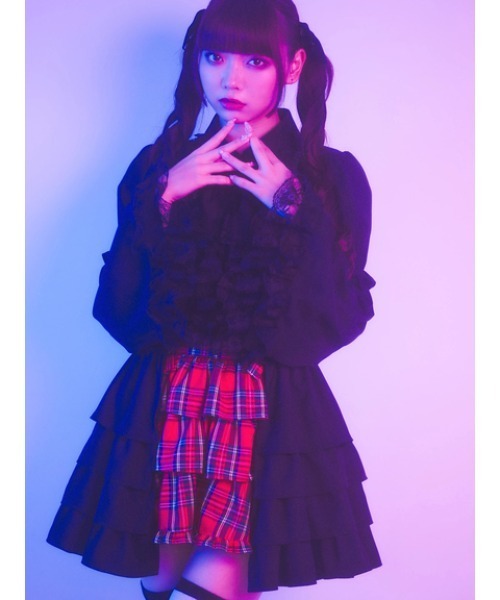 Jamie エーエヌケー（ジェイミーエーエヌケー）の「お姫様ブラウス（シャツ/ブラウス・レディース・ブラック/レッド/A・M）」の2枚目の写真