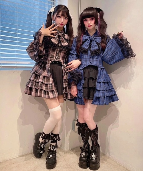 Jamie エーエヌケー(ジェイミーエーエヌケー)の「お姫様ブラウス(シャツ/ブラウス・レディース・ブラック/レッド/A・M)」の6枚目の写真